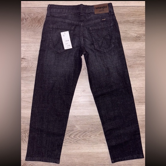Wrangler Boy’s Black Tapered Jeans - Picture 2 of 5